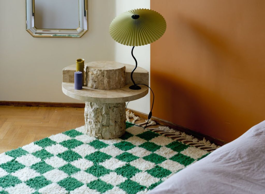 Why Are Checkered Rugs Considered Timeless and Elegant?