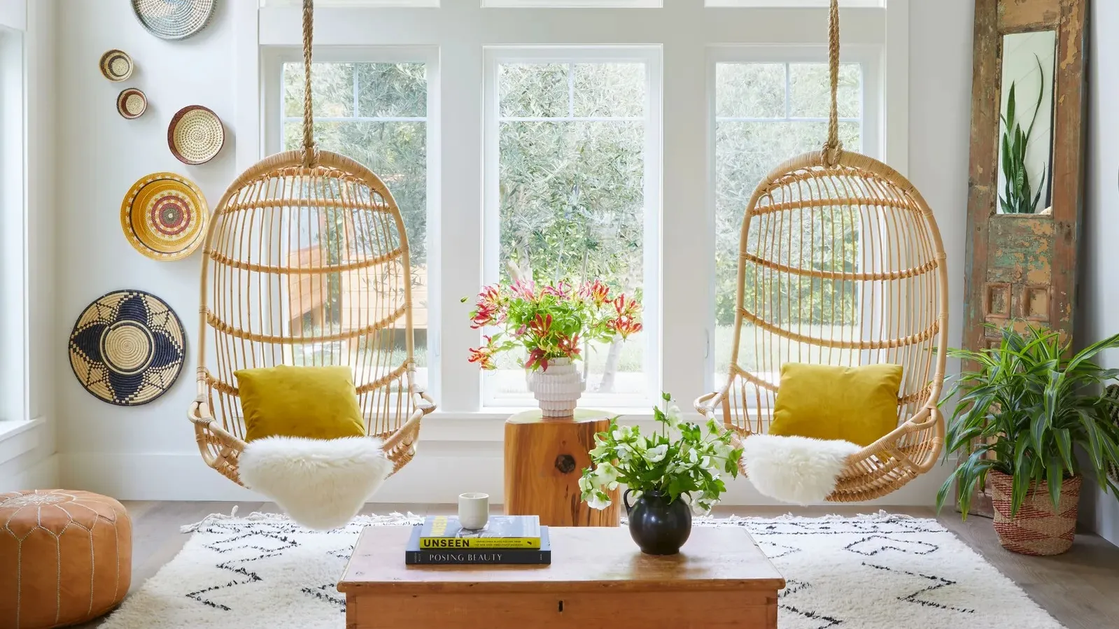 Boho Bedroom Hanging Chairs: Create a Bohemian Reading Nook