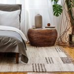 How to Choose the Right Size Rug for Your Bedroom