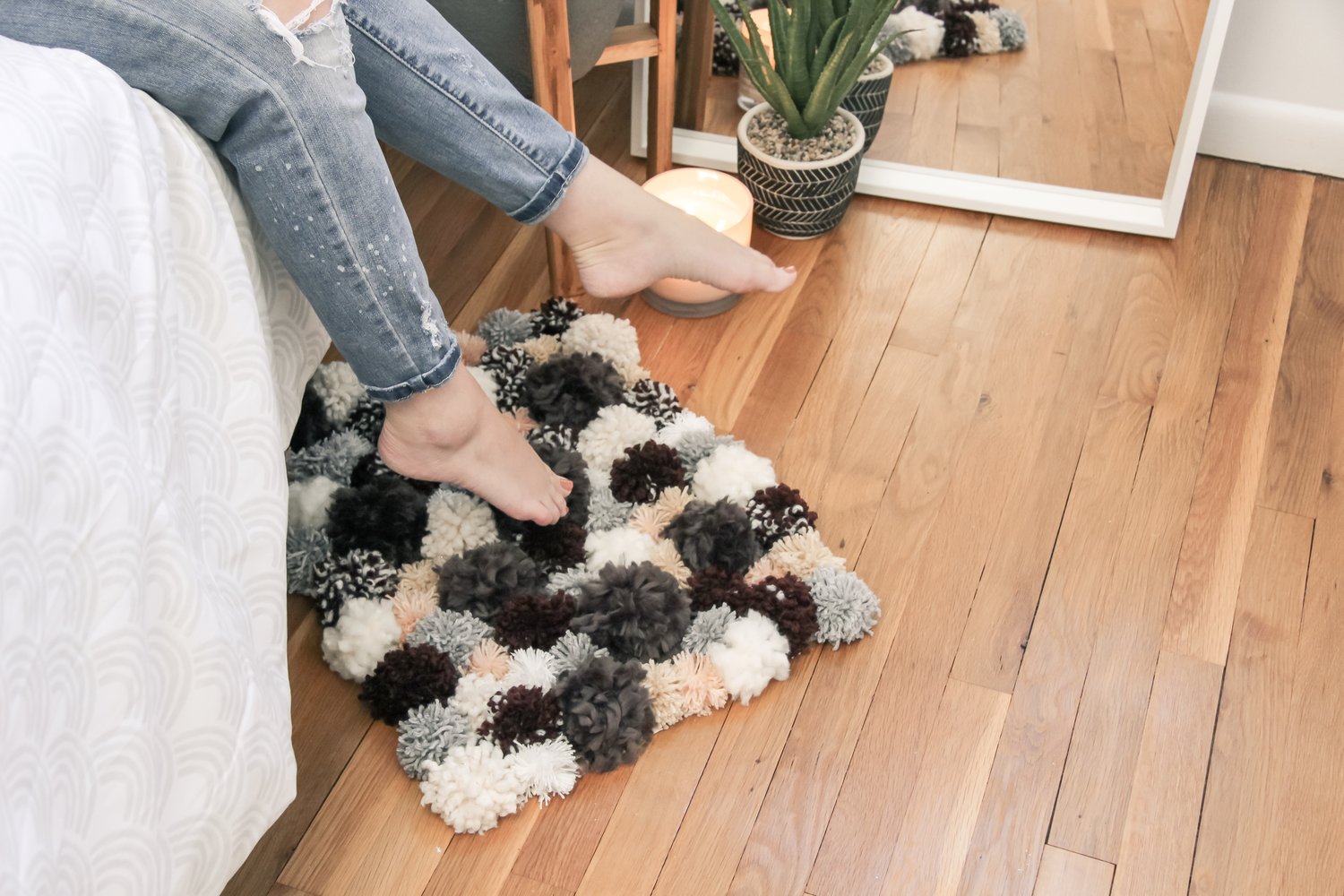 9 Budget-Friendly DIY Bedroom Rug Ideas