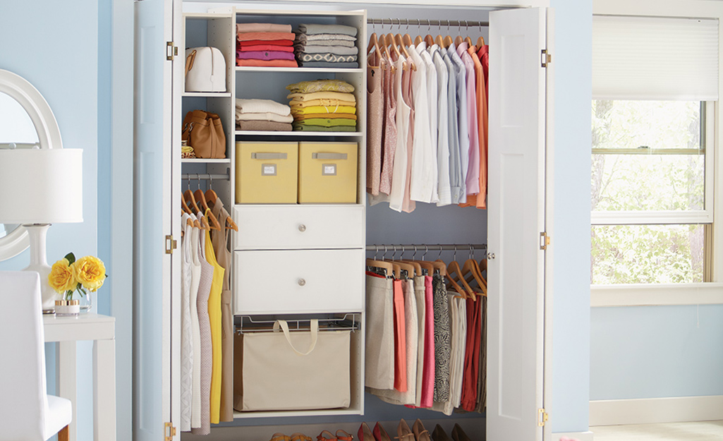 Closets Too Small? Try These Space-Saving Hacks!插图