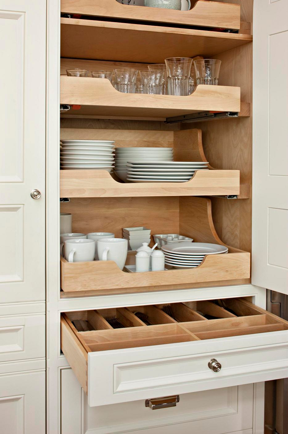 How to Organize Dishes in a Hoosier Cabinet插图1