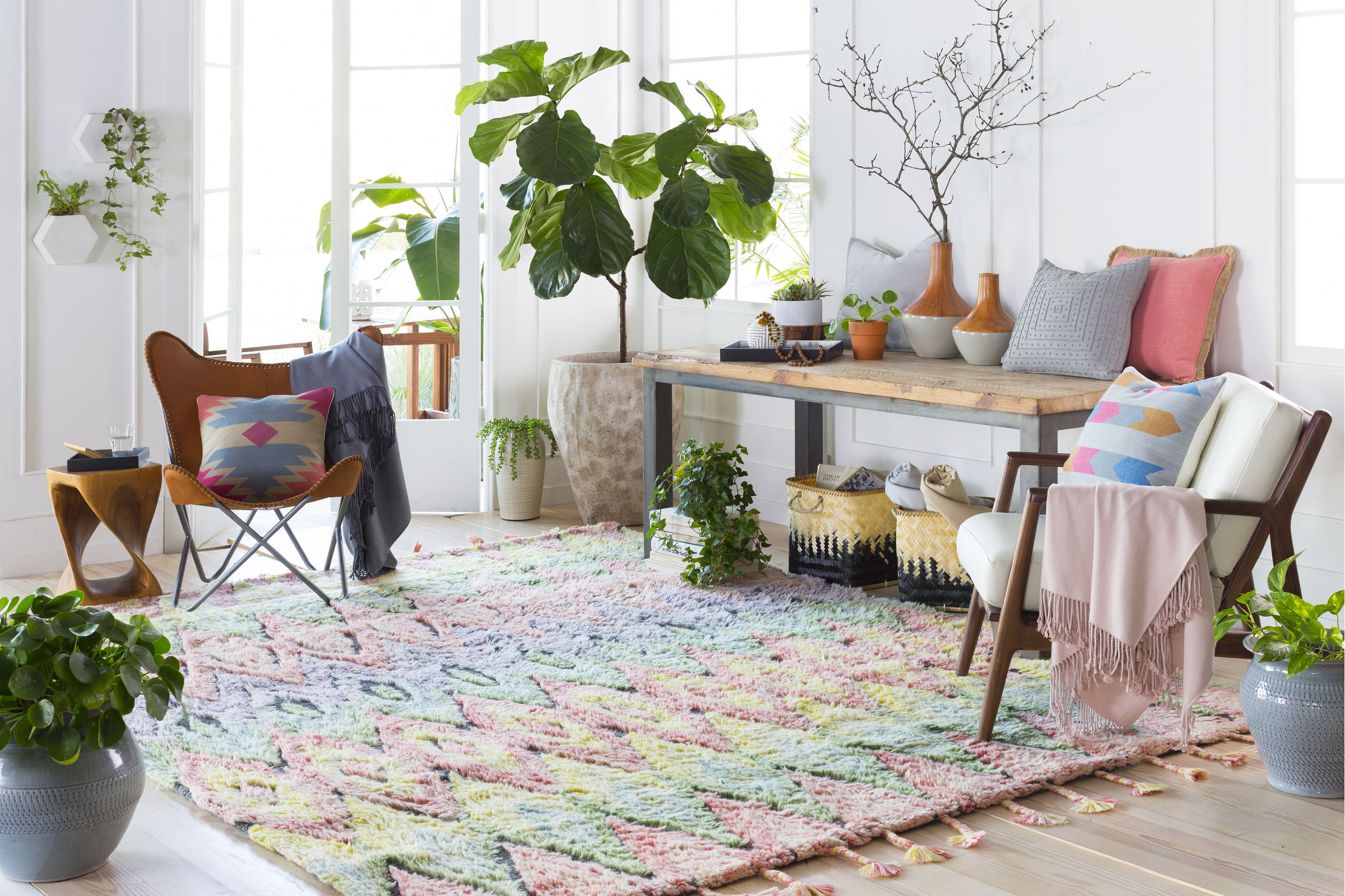 How to Make Surya Rugs the Focal Point of Your Space缩略图