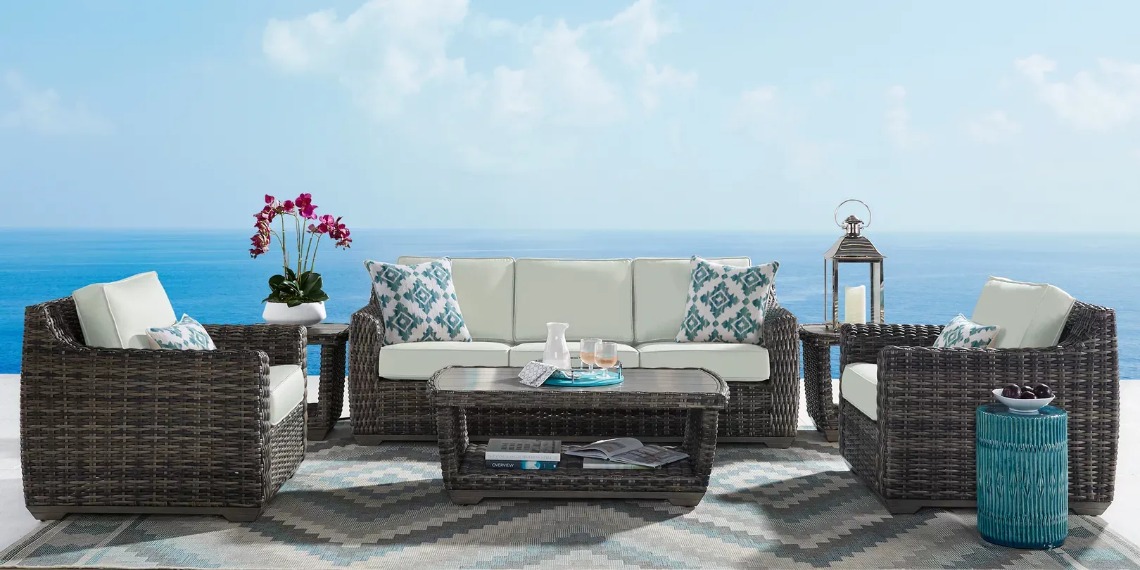 best time of year to buy outdoor  furniture