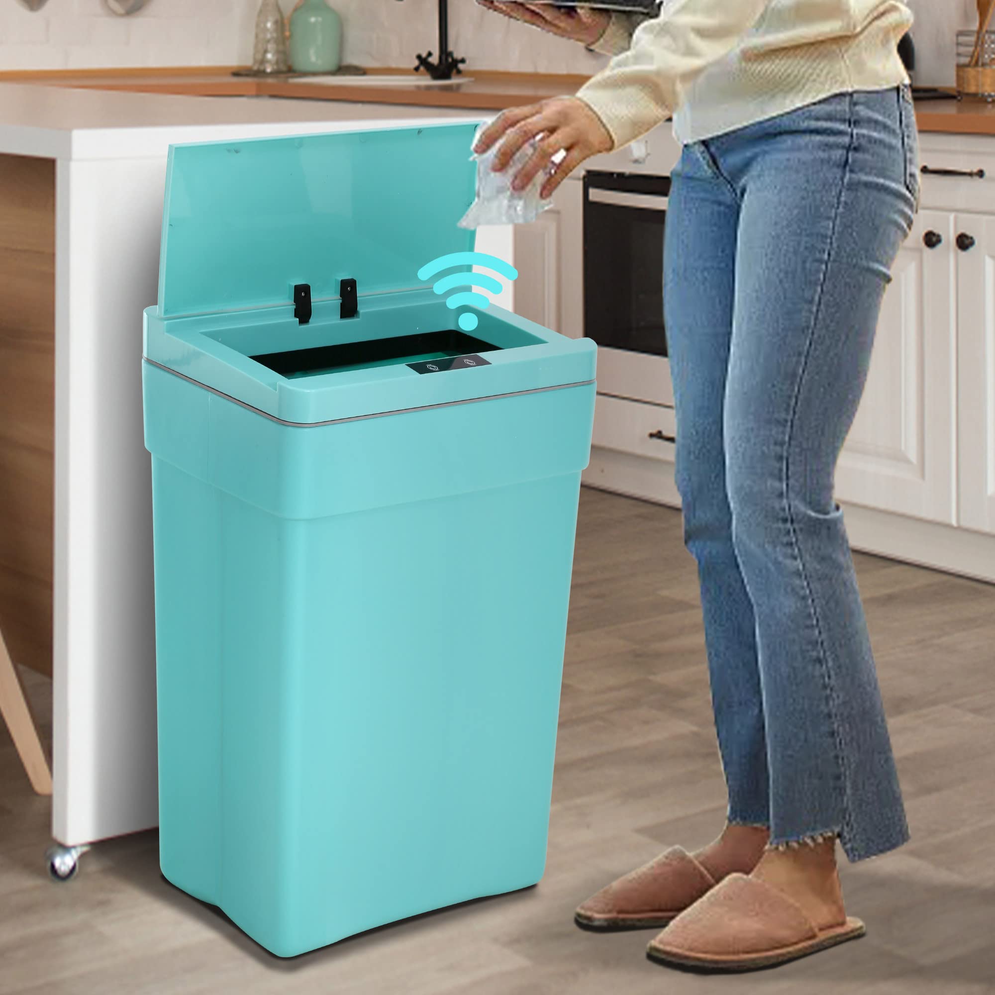 average kitchen trash can size