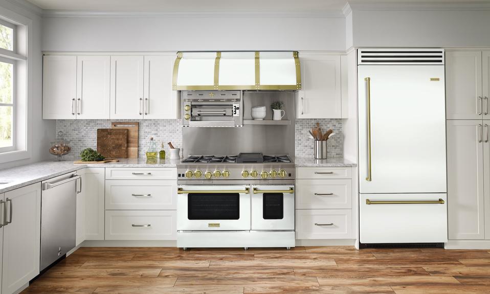 white and gold kitchen appliances