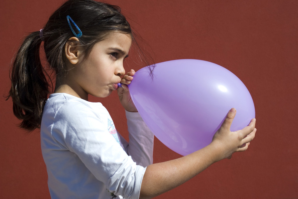 Inflating Balloons Made Easy: Tips and Tricks for Perfect Parties