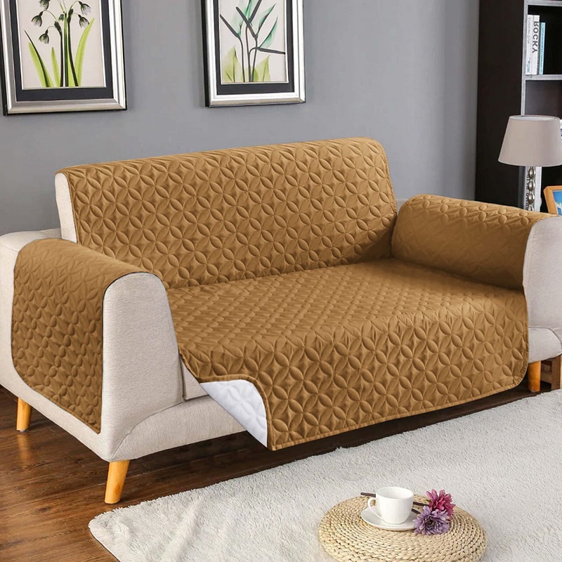 Selecting the Right Sofa Cover for Your Home Decor